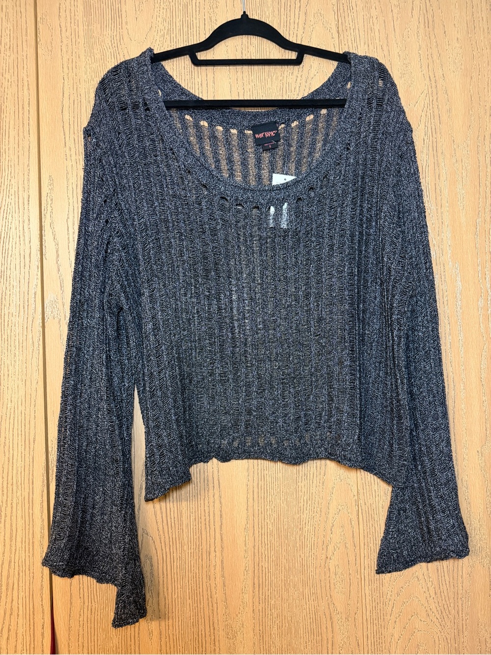 Hot Topic Sweater - Picture 3 of 5